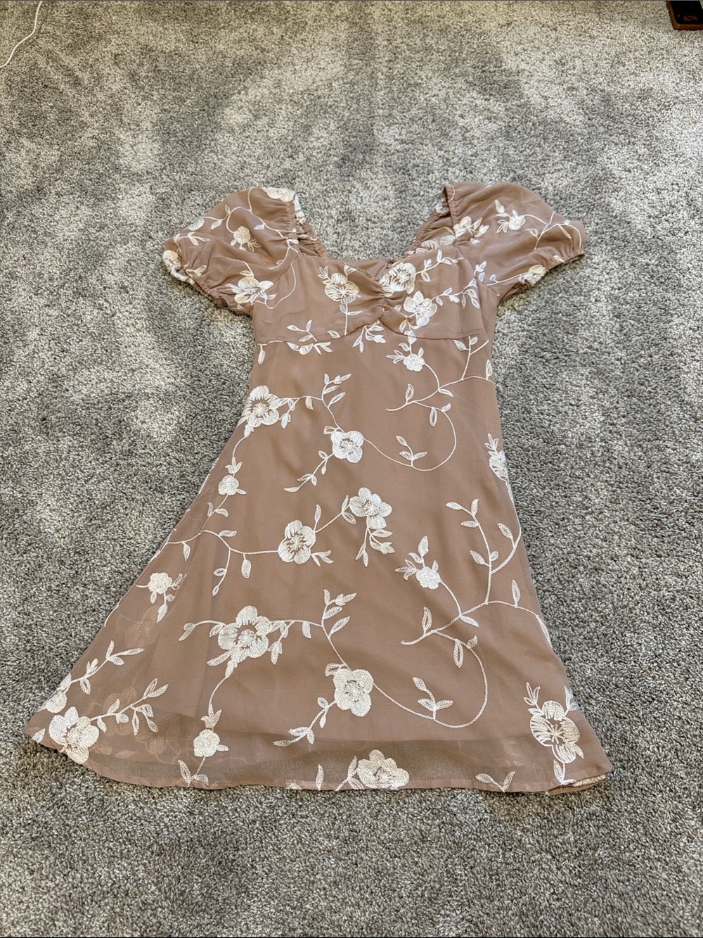 Altar'd State Mauve Floral Embroidered Puff Sleeve Mini Dress